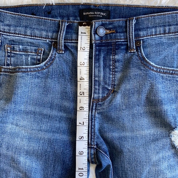 Banana Republic Premium Denim Distressed Girlfriend Blue Jeans Size 26 - Picture 9 of 10